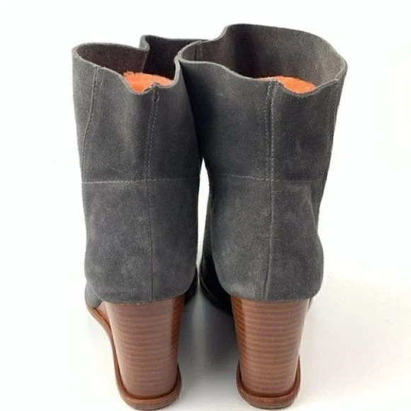 Matt Bernson womens boots size 9 gray suede pull on Wooden wedge ankle booties - Picture 4 of 9